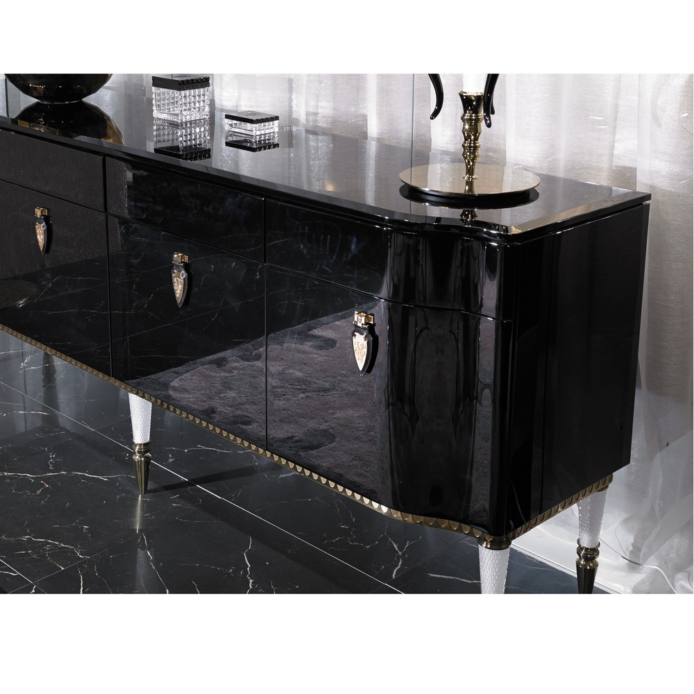 VERSAILLES CUPBOARD 01