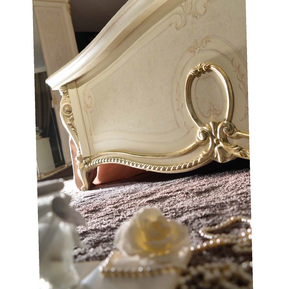 Tiziano bed 03