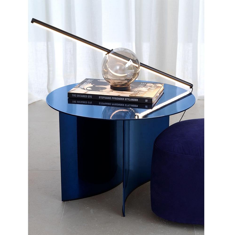 Pierre table 01 Flou