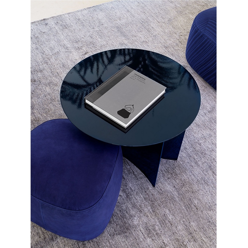 Pierre table 02 Flou