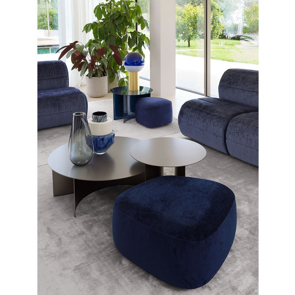 Pierre table 03 Flou