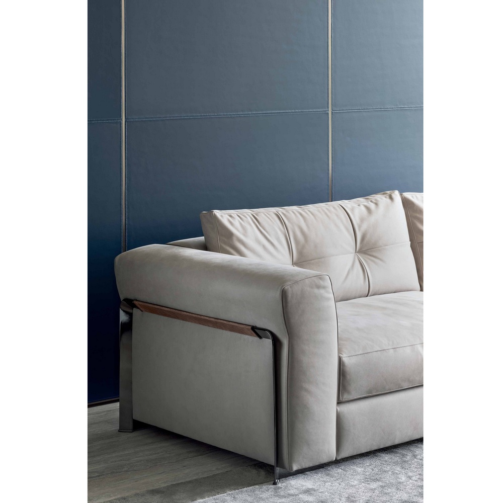 ARTHUR Sofa 01