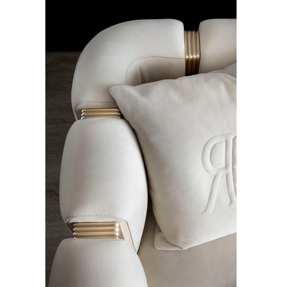 CLUB Sofa 03