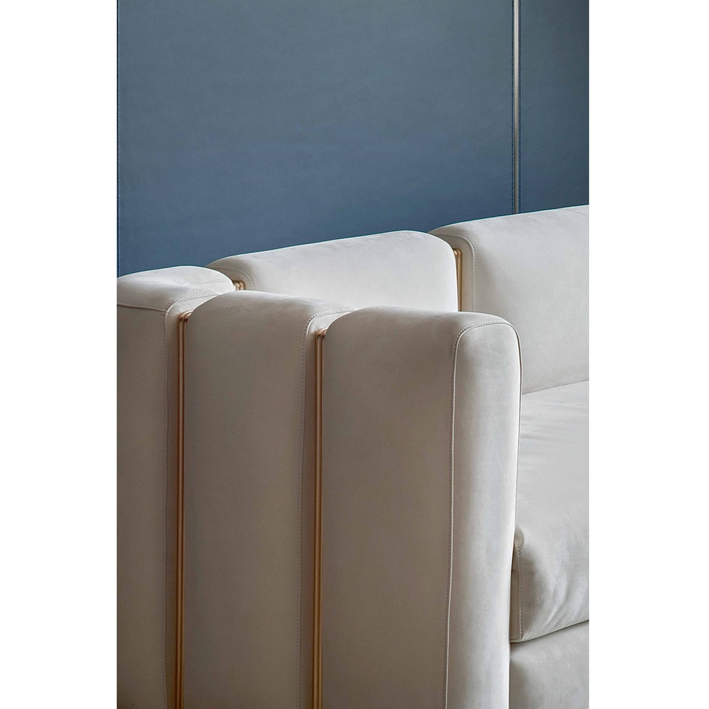CLUB Sofa 04