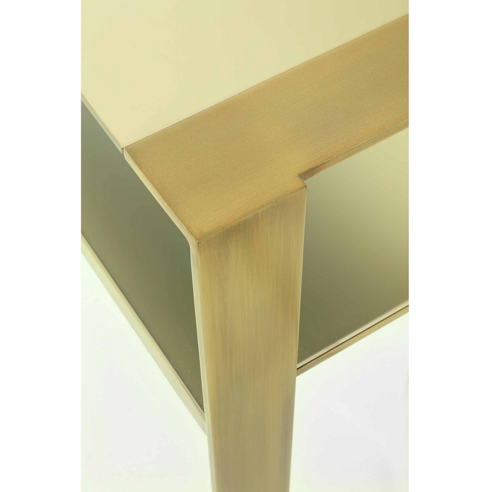 PURE Console 04