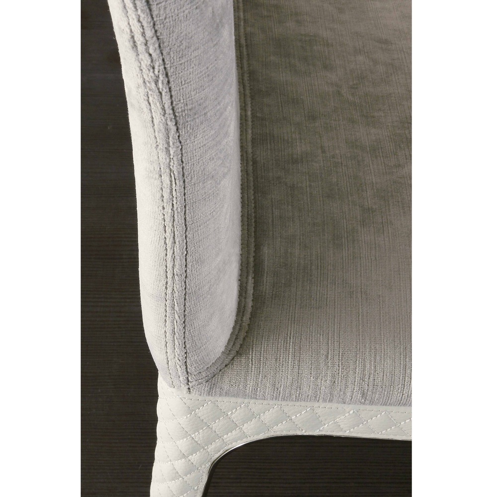 VIVIANE Chair 03