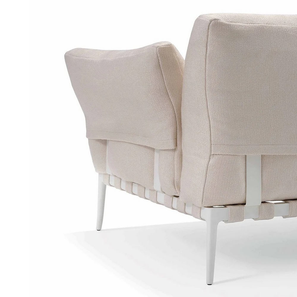 Stiletto Outdoor sofa 01