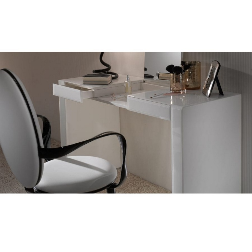 AVANTGARDETOILETTE 02