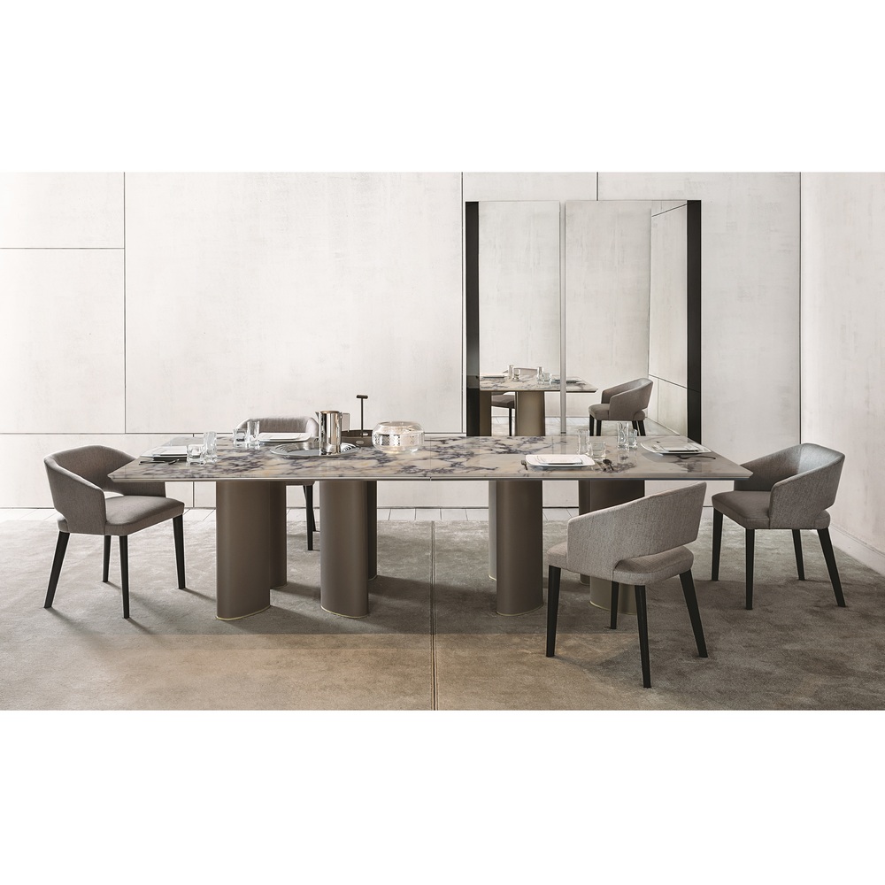 Arne table 08