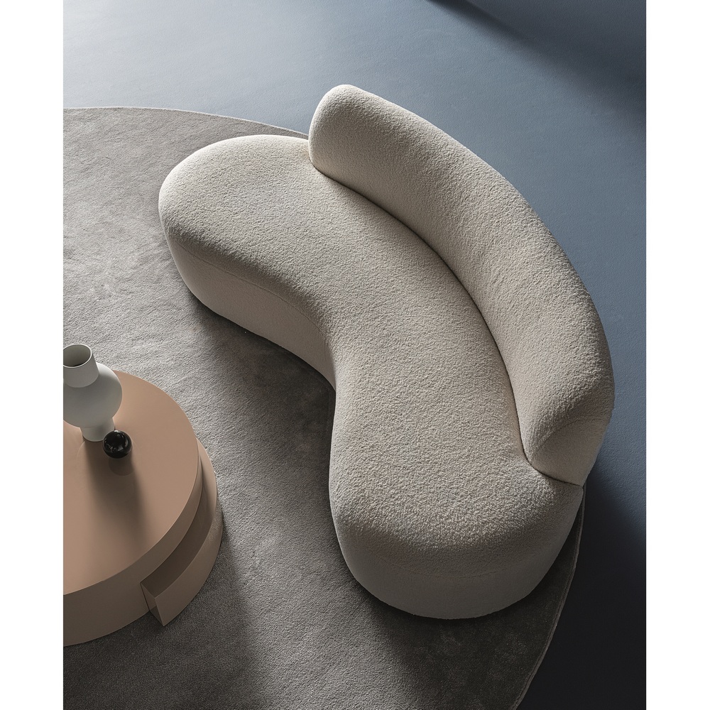 curvymono 02